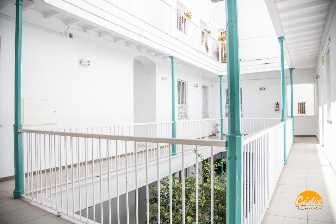 El Patio Del Mar By Cadiz Time Apartment ภายนอก รูปภาพ